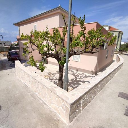 Apartman Roza Подстрана Екстериор снимка
