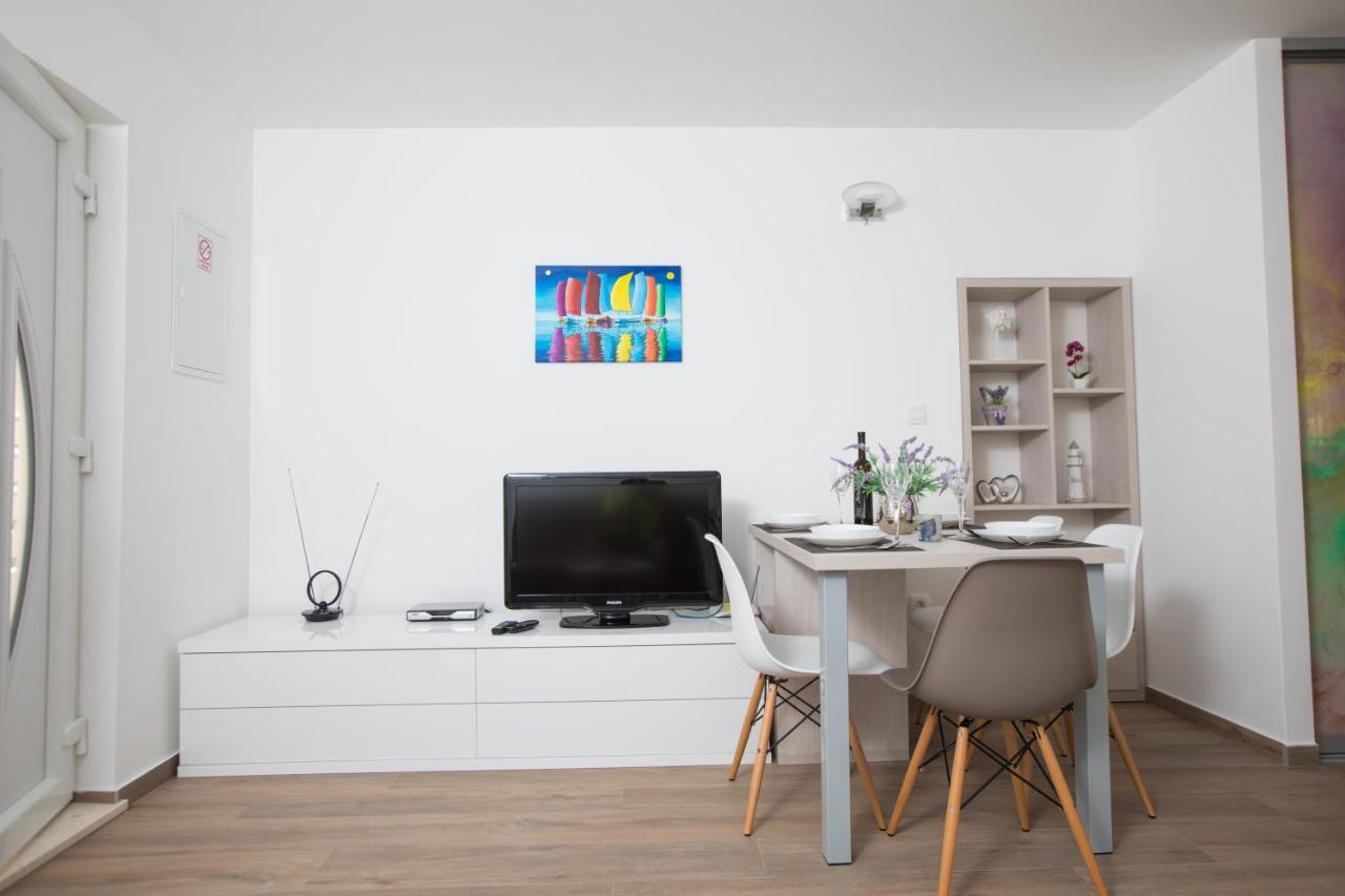 Apartman Roza Подстрана Екстериор снимка